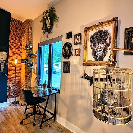 Cozy Af Steel-Rose Studio Tampa Extérieur photo